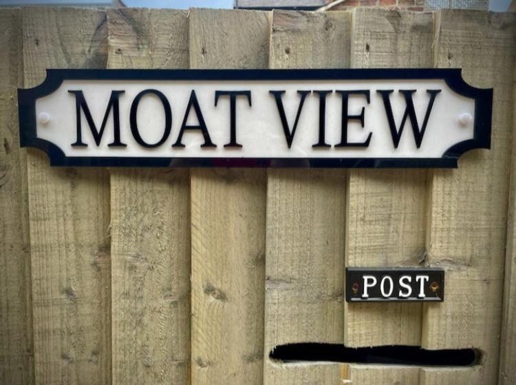 Moat View Free Parking, Central, Ev Plug York Exteriör bild
